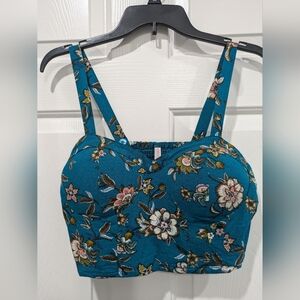 Xhilaration Blue Floral Cropped Top